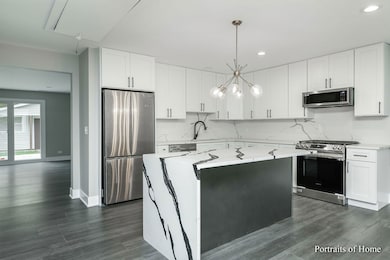 1828 Idlewild Ln, Homewood, IL 60430 - photo 2