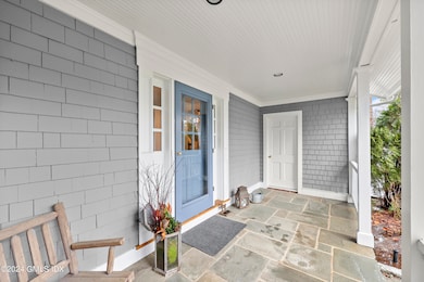 8 Pinecrest Rd Riverside CT-print-040-03