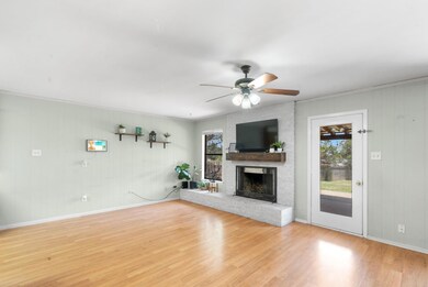 600 Heritage Trail, Granbury, TX 76048 - photo 6