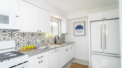 2150 Sherman Ave unit 4B, Evanston, IL 60201 - photo 7