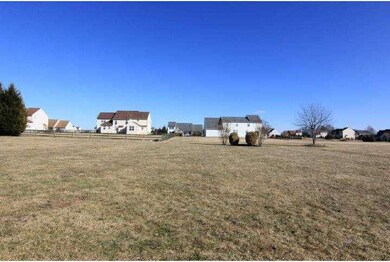 314 Wheatsheaf Dr, New Castle, DE 19720 - photo 2