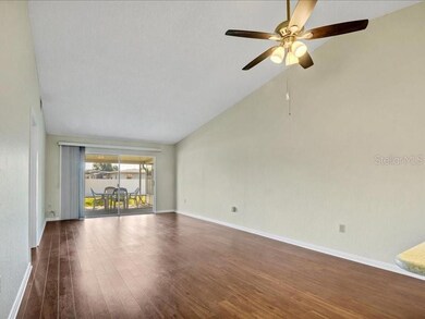 1585 Oakview Cir SE, Winter Haven, FL 33880 - photo 4