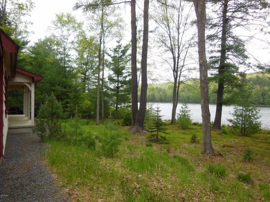 68 Covered Bridge Dr, Hawley, PA 18428 - photo 3