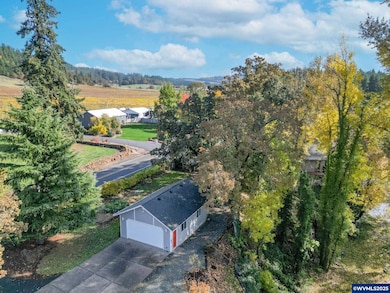 17576 Abiqua Rd NE, Silverton, OR 97381 - photo 3