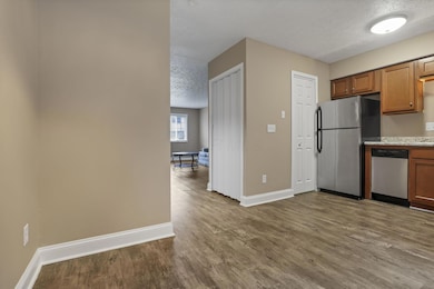 1889 Slaton Ct unit 1889, Columbus, OH 43235 - photo 6