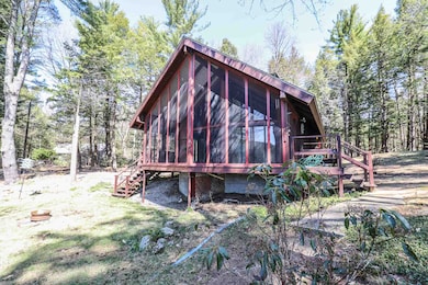 49 Mcfarland Rd, Goffstown, NH 03045 - photo 2