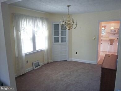 8 Cypress Ave, Wilmington, DE 19804 - photo 3