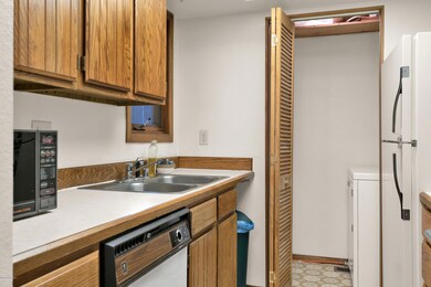 7_Kitchen