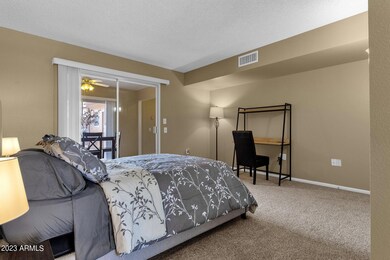 9934 W Palmeras Dr, Sun City, AZ 85373 - photo 7