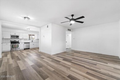 04-Living Room