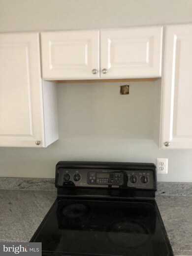 7254 Pommel Dr, Sykesville, MD 21784 - photo 5