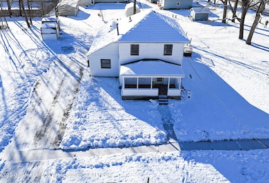 208 Dutton St, Eaton Rapids, MI 48827 - photo 3