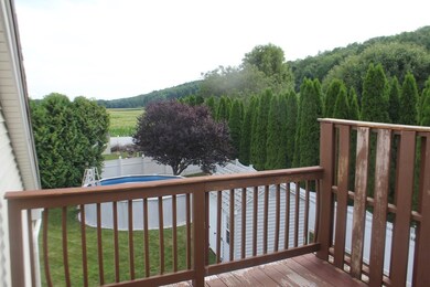 5 Plumtree Way, Feeding Hills, MA 01030 - photo 2