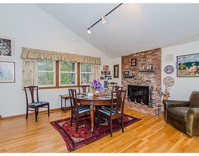 422 Dutton Rd, Sudbury, MA 01776 - photo 3