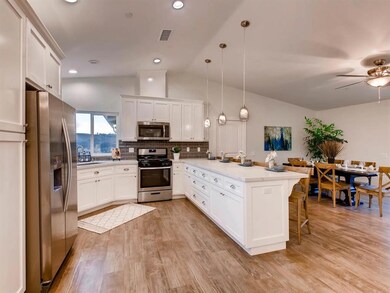 11918 Keys Creek Rd, Valley Center, CA 92082 - photo 6