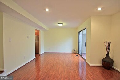 8533 Gwynedd Way, Springfield, VA 22153 - photo 6