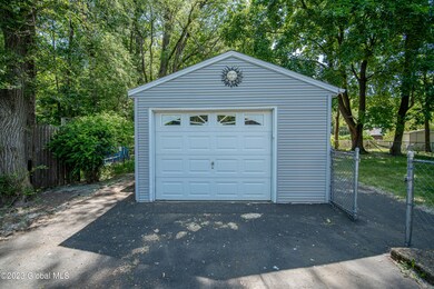 38 Sherwood Dr, Latham, NY 12110 - photo 7