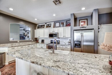 KITCHEN 3