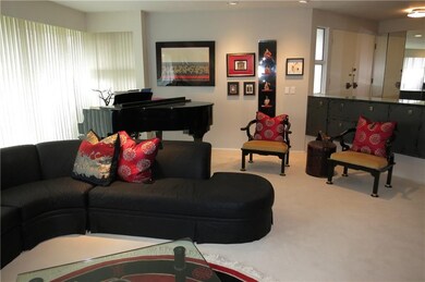 YES! THE BABY GRAND PIANO FITS IN THIS LIVING AREA