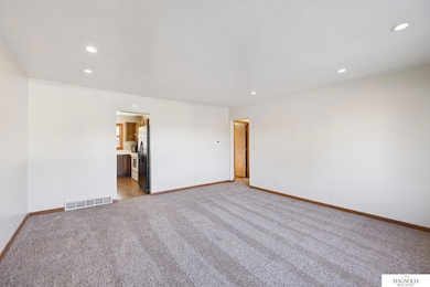 5433 Pioneers Blvd, Lincoln, NE 68506 - photo 5