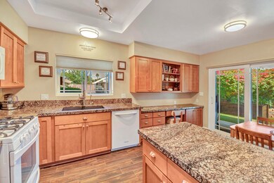 1002 E Rose Lane, Phoenix AZ
