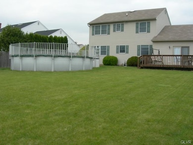 150 E 3rd St, Nazareth, PA 18064 - photo 3