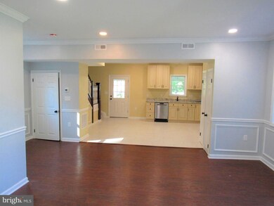 102 Walnut Ave, Baltimore, MD 21206 - photo 6