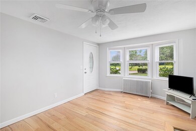 11 Frederick St, Warwick, RI 02888 - photo 5