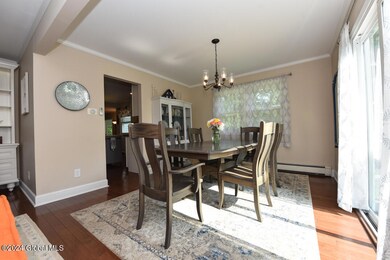 49 Parkwyn Dr, Delmar, NY 12054 - photo 5