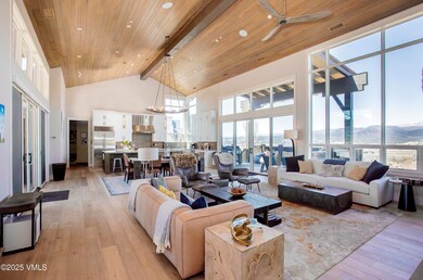 2682 E Haystacker Drive | Eagle Ranch