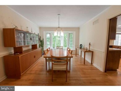 6370 Woodfern Dr, Emmaus, PA 18049 - photo 4