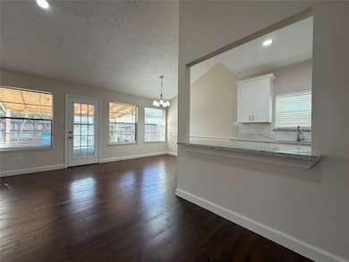 3102 Frontier Dr, Sugar Land, TX 77479 - photo 2