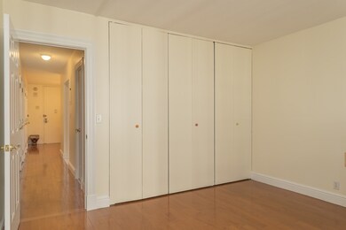 Harbor Towers unit 4B, Boston, MA 02110 - photo 7