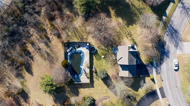 35 Straw Ln, Wakefield, RI 02879 - photo 5