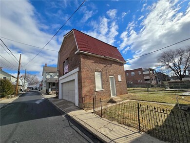 Detached 2-car, 2-story garage