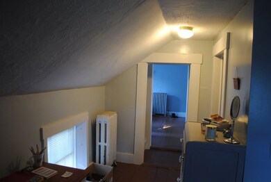 37 Grove St, Dover, NH 03820 - photo 5