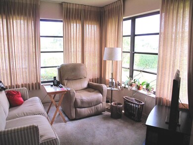 Florida room cbs enclosed under air (1)