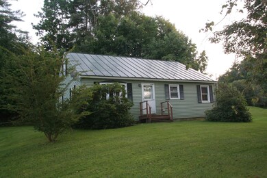 1272 Concord Ave, Saint Johnsbury, VT 05819 - photo 2