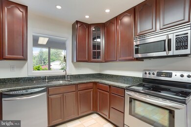 12300 Welling Ln, Bowie, MD 20715 - photo 7