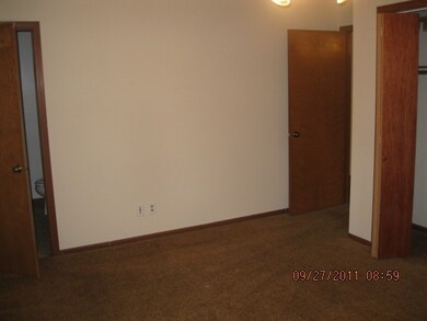 200 N Kerch St, Brooklyn, WI 53521 - photo 6