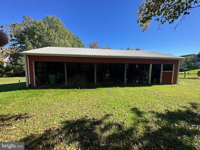 1038 Fieldsboro Rd, Townsend, DE 19734 - photo 3