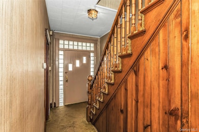 61-22 56th Dr, Flushing, NY 11378 - photo 7