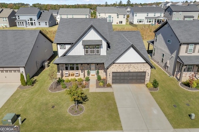 685 Michigan Cir, Hoschton, GA 30548 - photo 2