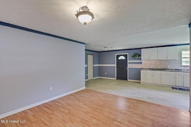 816 Boling St NE, Magee, MS 39111 - photo 7