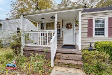 1703 High St, New Bern, NC 28560 - photo 4