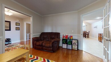 Dining To Kitchen