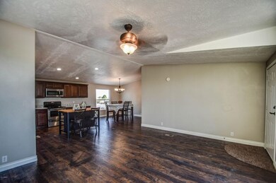 family room-3