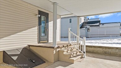 701 E Scott St, Olyphant, PA 18447 - photo 7