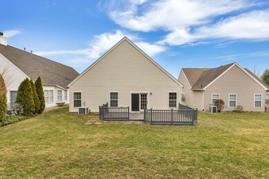 48 Freesia Ct Holmdel NJ 07733-print-017