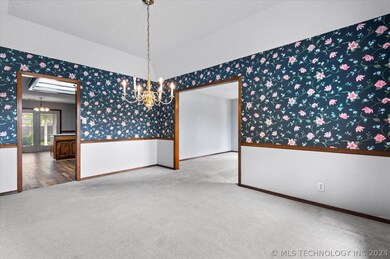 2704 SE Hillsboro Rd, Bartlesville, OK 74006 - photo 7